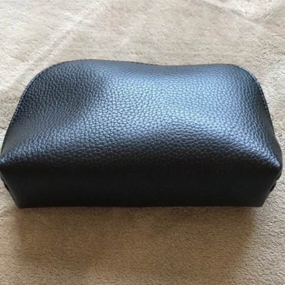 The White Company toiletry bag & kits - Picture 5 of 7